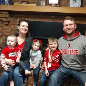 Meet your Posher, Dustin